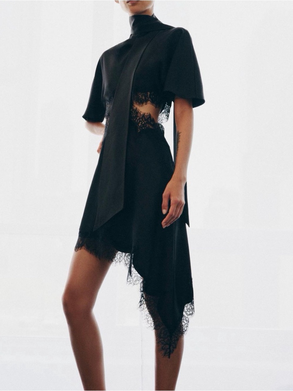 NWT ZARA SATIN EFFECT LACE DRESS ZW COLLECTION SIZE M